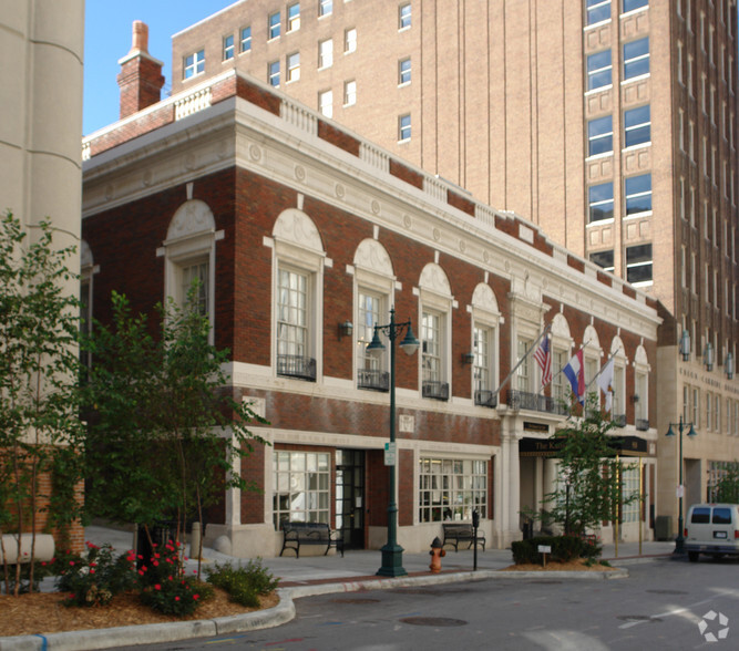 Primary Photo Of 918 Baltimore Ave, Kansas City Lodge Meeting Hall For Sale