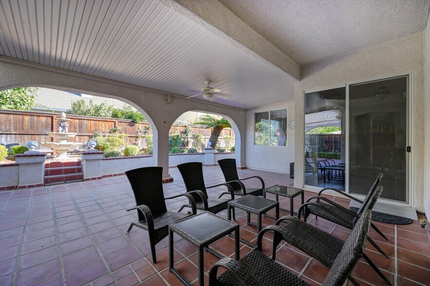 More Photos Of 9473 Heathman Way, Elk Grove Assisted Living For Sale