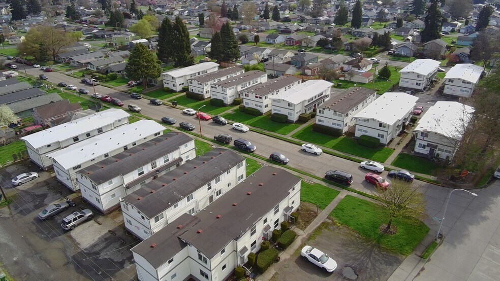 More Photos Of 255 Beech St, Longview Apartments For Sale