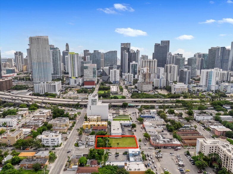 More Photos Of 471 SW 8 St, Miami Land For Sale