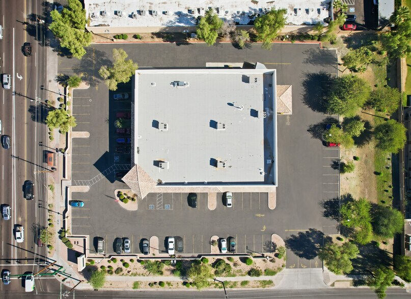 More Photos Of 4249 W Glendale Ave, Phoenix Drugstore For Sale