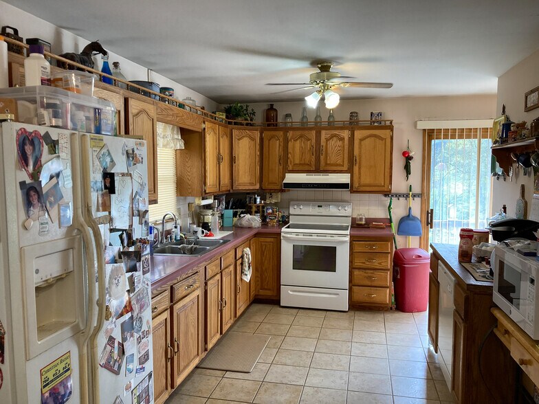 More Photos Of 22413 Highway C, Lawson Specialty For Sale