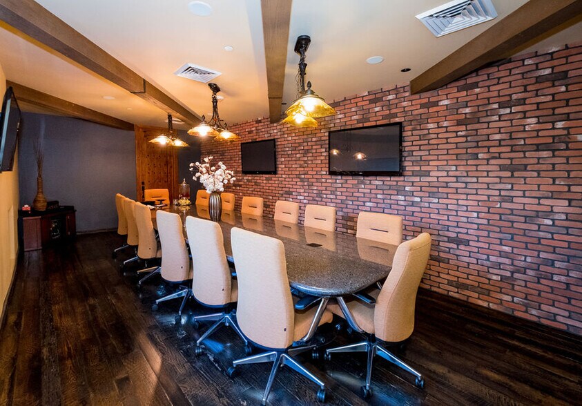 More Photos Of 5635 N Scottsdale Rd, Scottsdale Office Residential For Lease