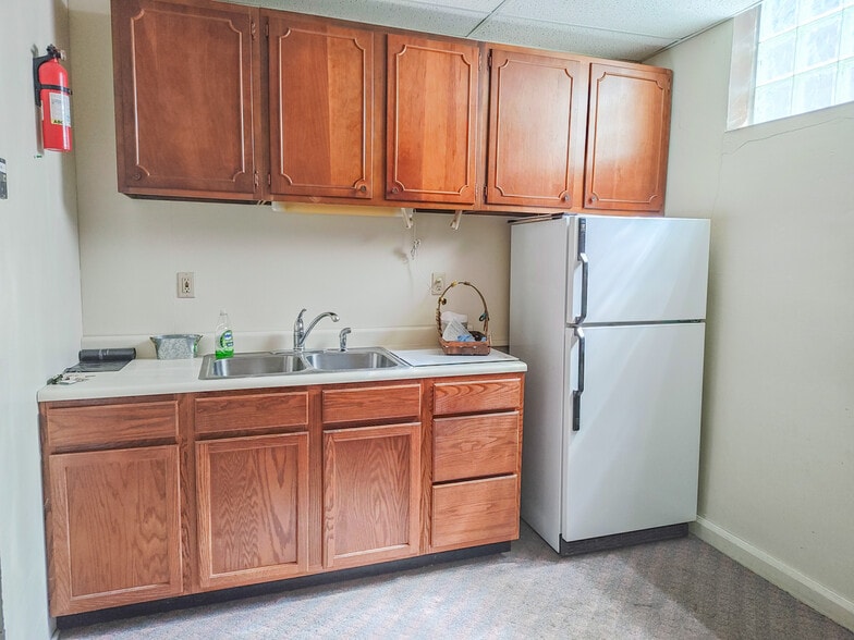 More Photos Of 6209-6211 Market St, Youngstown Freestanding For Sale