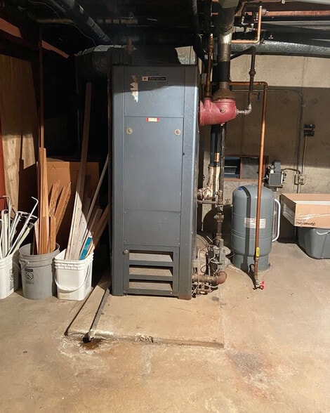 More Photos Of 405 N Davis St, Anamosa Apartments For Sale