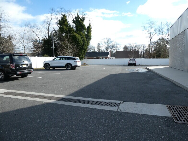 More Photos Of 210 N Main St, Cape May Court House General Retail For Lease