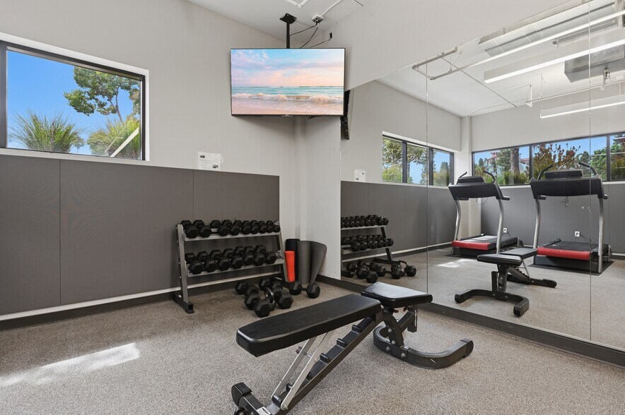 More Photos Of 3655 Nobel Dr, San Diego Office For Lease