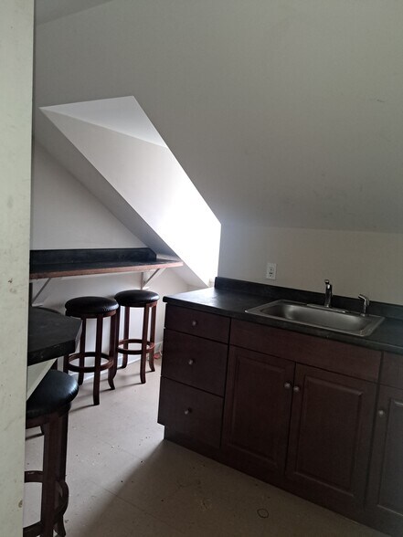 More Photos Of 194 S Broad St, Trenton Office Residential For Sale