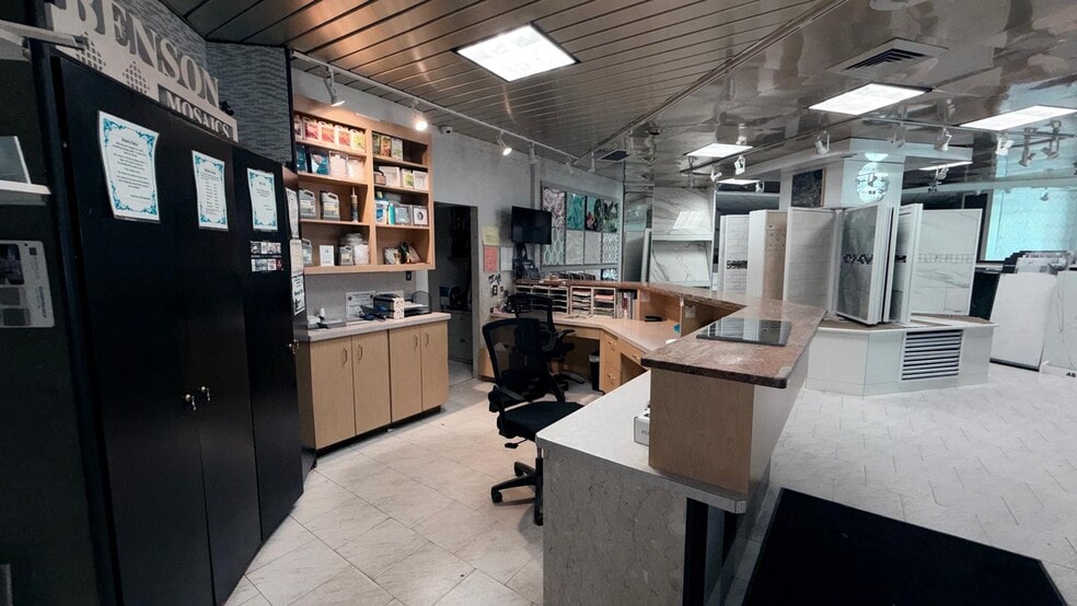 More Photos Of 63-60-63-64 Woodhaven Blvd, Forest Hills Storefront For Lease
