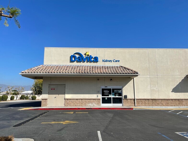 More Photos Of 14101 Francisquito Ave, Baldwin Park Drugstore For Lease