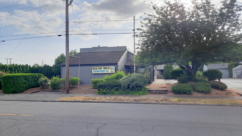 Primary Photo Of 2999 Market St NE, Salem Office For Sale