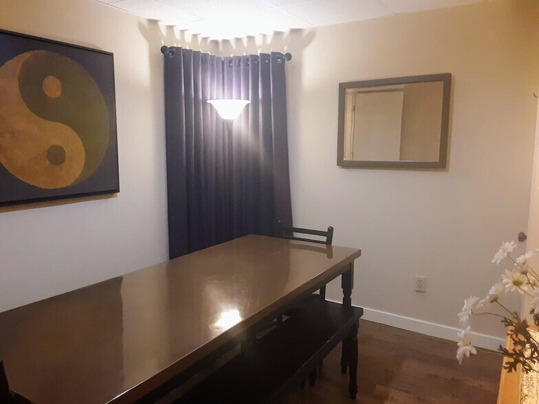 More Photos Of 444 S Beech Mountain Pky, Banner Elk Office For Sale