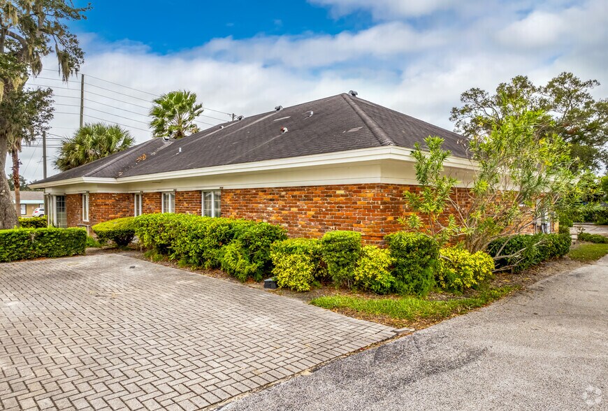 More Photos Of 1107 S Myrtle Ave, Clearwater Medical For Sale