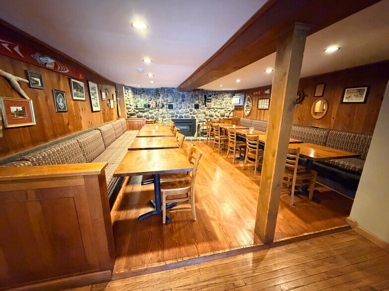 More Photos Of 9068A Snug Harbor Dr, Hammondsport Restaurant For Lease