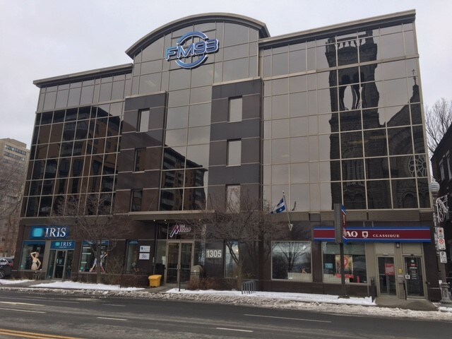 More Photos Of 1305 Ch Sainte-Foy, Québec Office For Sale