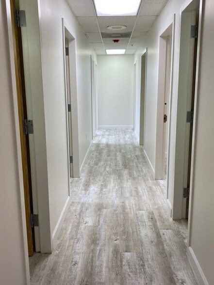 More Photos Of 1830 Town Center Dr, Reston Medical For Sale