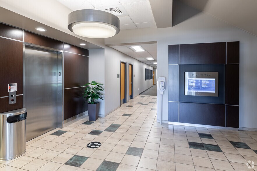 More Photos Of 6179 S Balsam Way, Littleton Medical For Lease