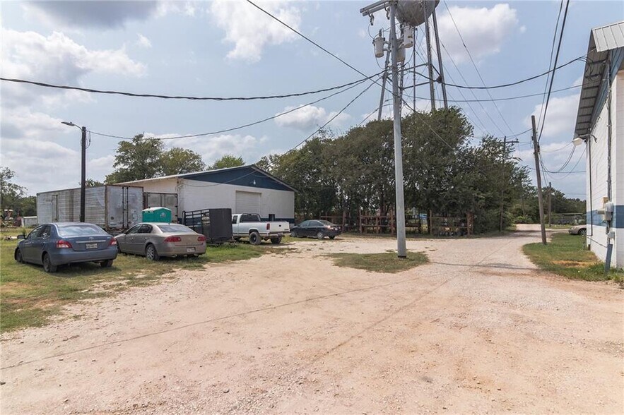 More Photos Of 106 Parsons st, Manor Land For Sale