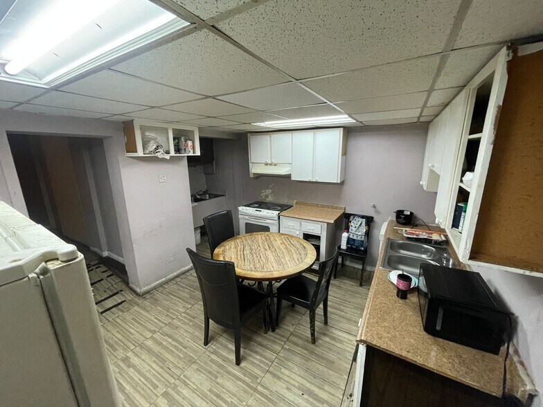 More Photos Of 1341 NW 20th St, Miami Freestanding For Lease