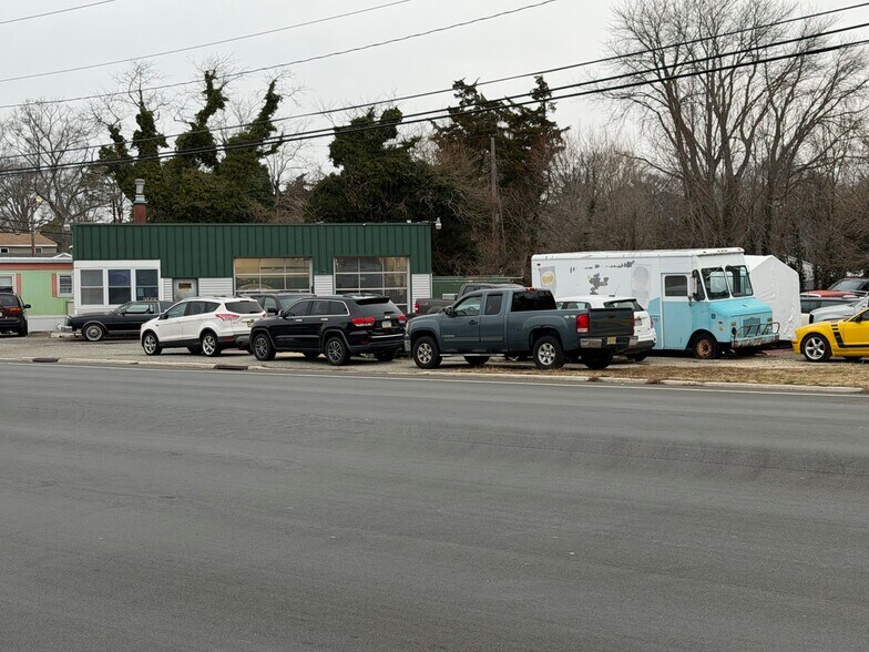 More Photos Of 710 N Wildwood Blvd, Cape May Court House Auto Repair For Sale