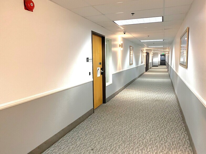 More Photos Of 15342 Hawthorne Blvd, Lawndale Loft Creative Space For Lease