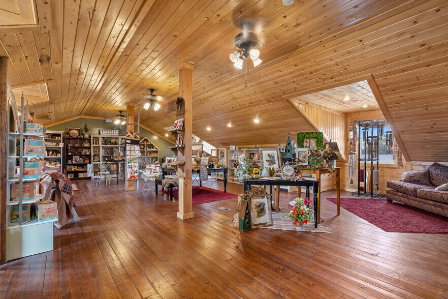 More Photos Of 280 W 500 S, Fillmore Storefront Retail Office For Sale