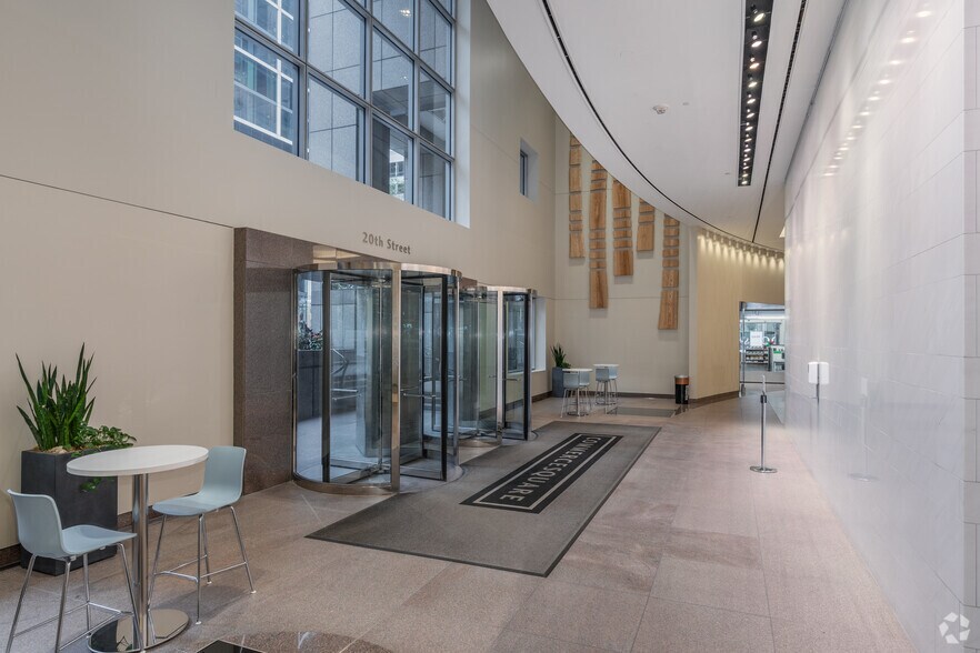 More Photos Of 2001 Market St, Philadelphia Unknown For Lease