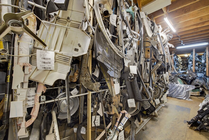 More Photos Of 428 Railroad St, Thomaston Industrial For Sale