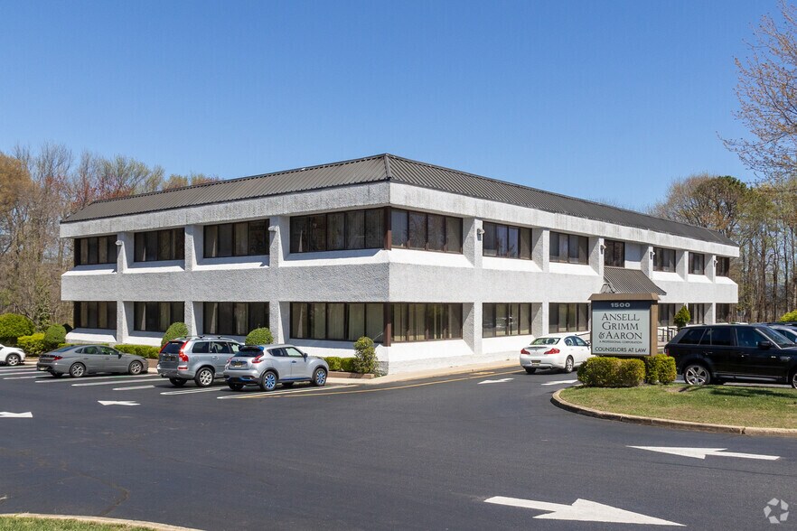 Primary Photo Of 1500 Lawrence Ave, Ocean Office For Lease