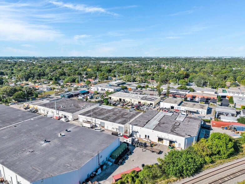 More Photos Of 12955 NE 14th Ave, North Miami Warehouse For Sale