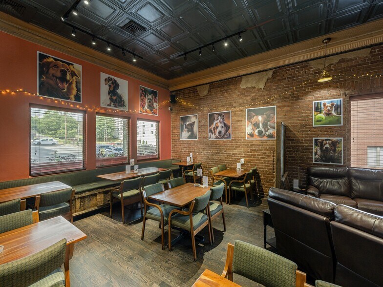 More Photos Of 44 Church St, Waynesville Storefront Retail Residential For Sale