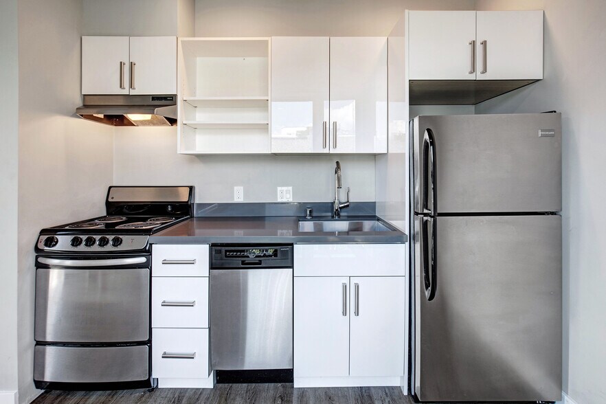 More Photos Of 215 Boylston Ave E, Seattle Apartments For Sale