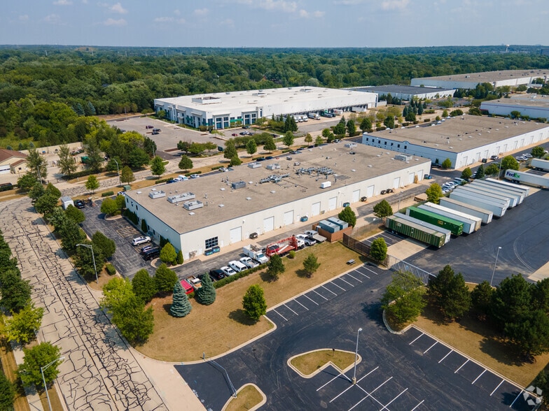 More Photos Of 2368 Corporate Ln, Naperville Industrial For Lease