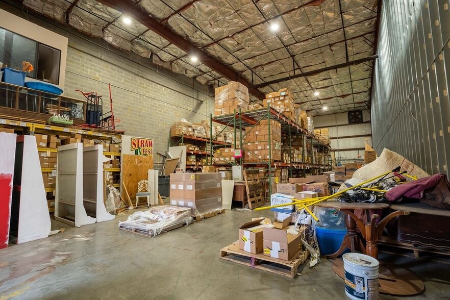 More Photos Of 8160 Regent Pky, Fort Mill Flex For Lease