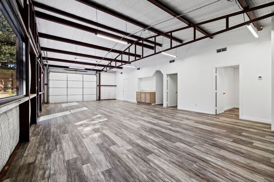 More Photos Of 1620 N FM 17, Alba Land For Sale