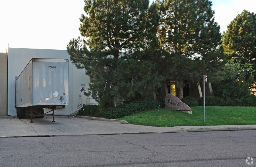 More Photos Of 5080 Paris St, Denver Warehouse For Sale