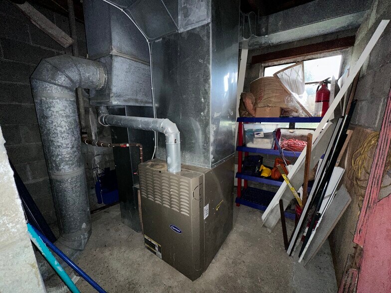 More Photos Of 1901 Mechanicsburg Rd, Springfield Religious Facility For Sale