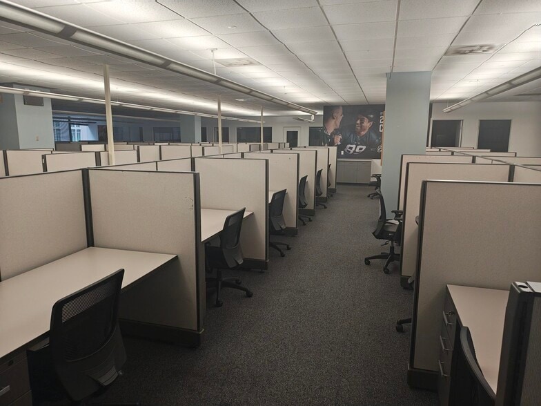 More Photos Of 1234 Market St, Philadelphia Office For Lease