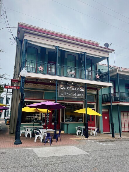 More Photos Of 301 S Saint Charles St, Brenham General Retail For Sale