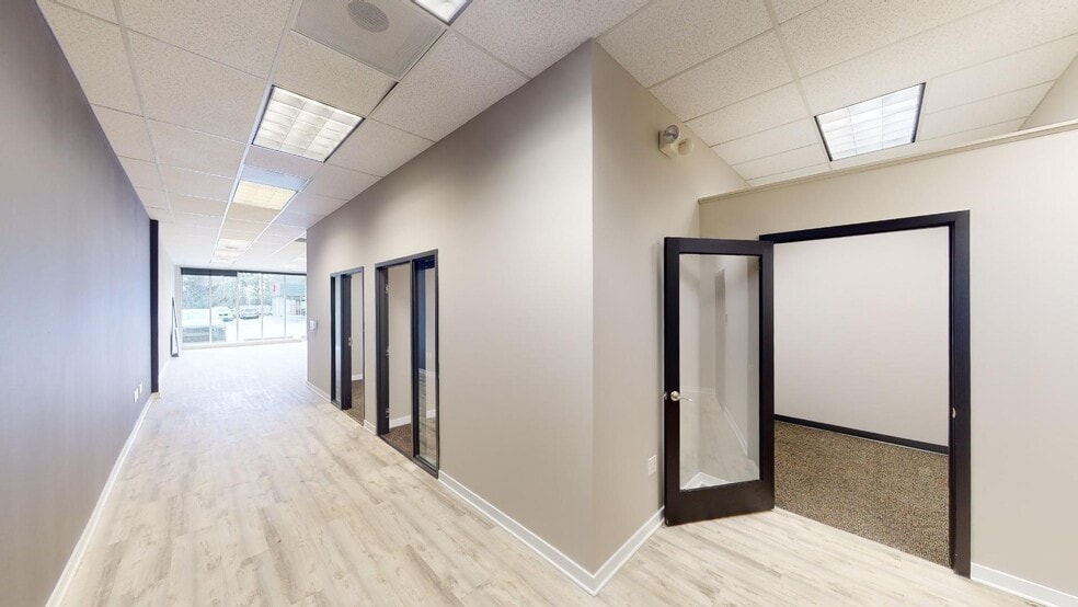 More Photos Of 13500 NE Bel Red Rd, Bellevue Freestanding For Lease