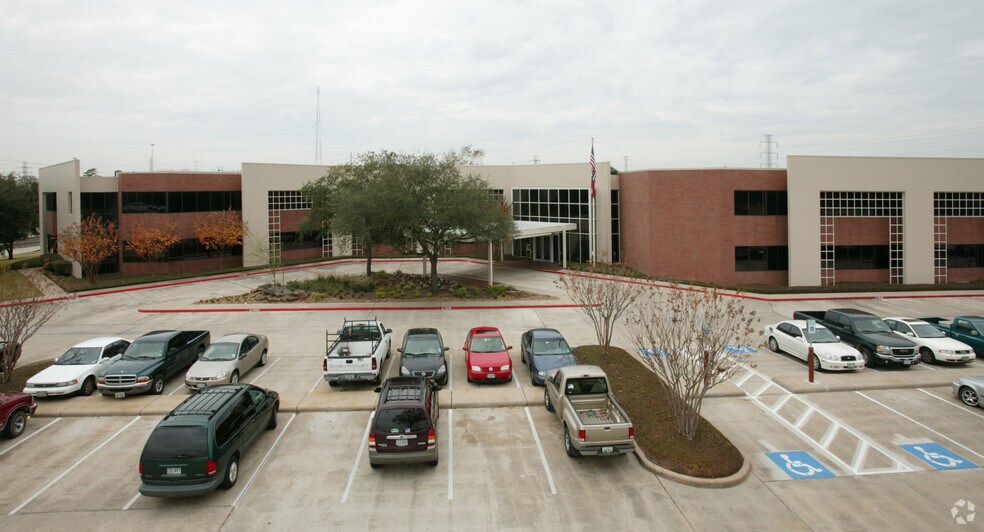 Primary Photo Of 15201 East Fwy, Channelview Office For Lease