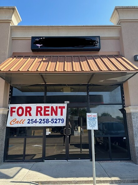 Primary Photo Of 305 E Stan Schlueter Loop, Killeen Storefront Retail Office For Lease