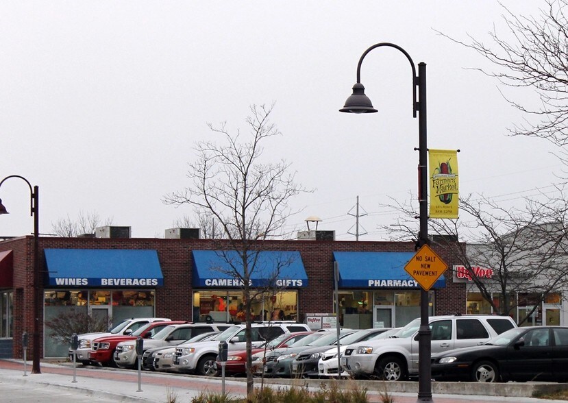 More Photos Of 535 Main St, Ames Office For Lease