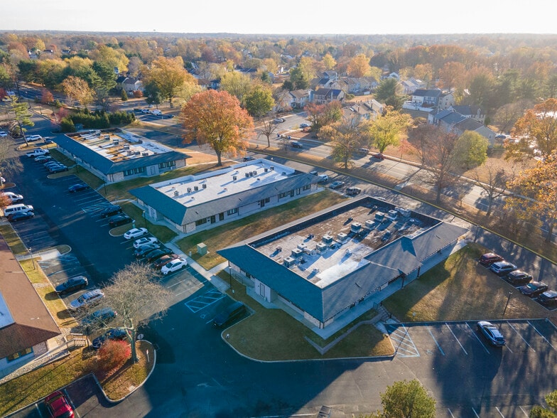 More Photos Of 1002-2001 Lincoln Dr W, Marlton Office For Lease