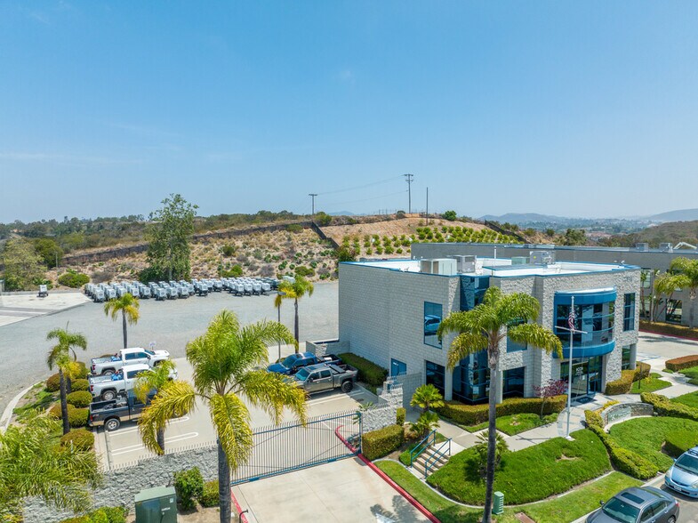 More Photos Of 2115 La Mirada Dr, Vista Contractor Storage Yard For Lease