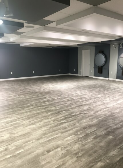 More Photos Of 2503 Westminister Rd, Pearland General Retail For Sale