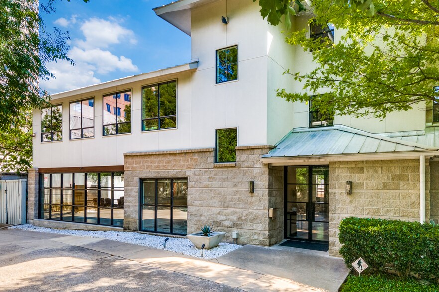 Primary Photo Of 3006 Cole Ave, Dallas Office For Sale