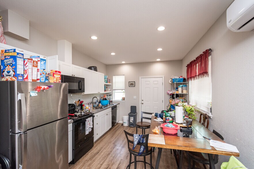 More Photos Of 4224 Mary Ave, Olivehurst Apartments For Sale