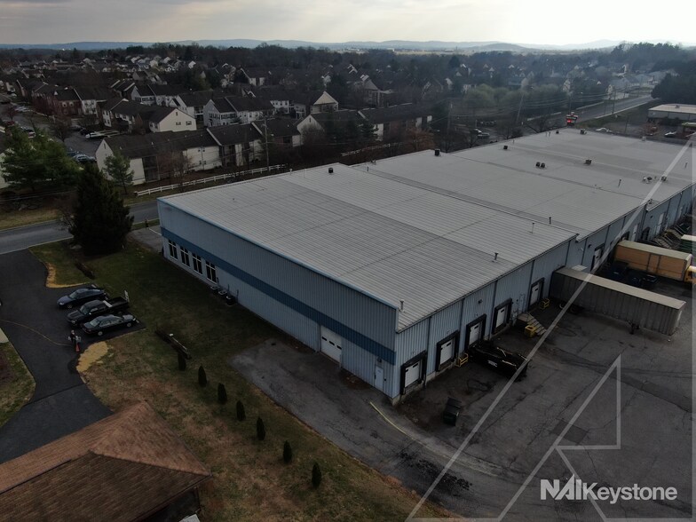 More Photos Of 1114-1124 Commons Blvd, Reading Flex For Sale