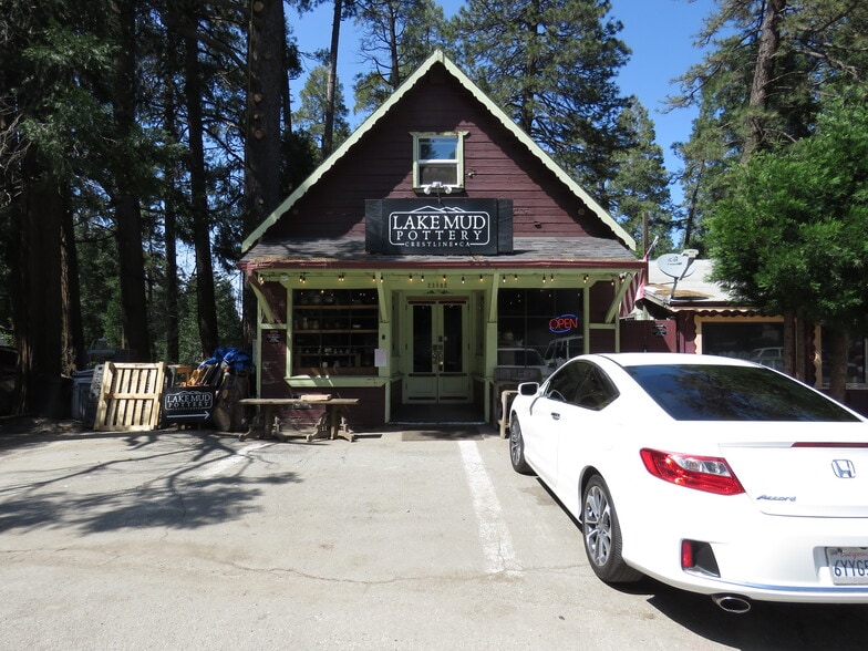 More Photos Of 23382 Crest Forest Dr, Crestline Freestanding For Sale